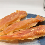 狗咀嚼零食供应商-批发风干牛肉条有机