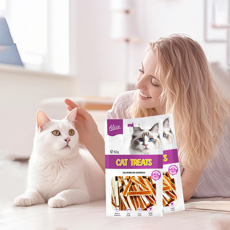 猫零食工厂-OEM ODM风干三文鱼鳕鱼三明治