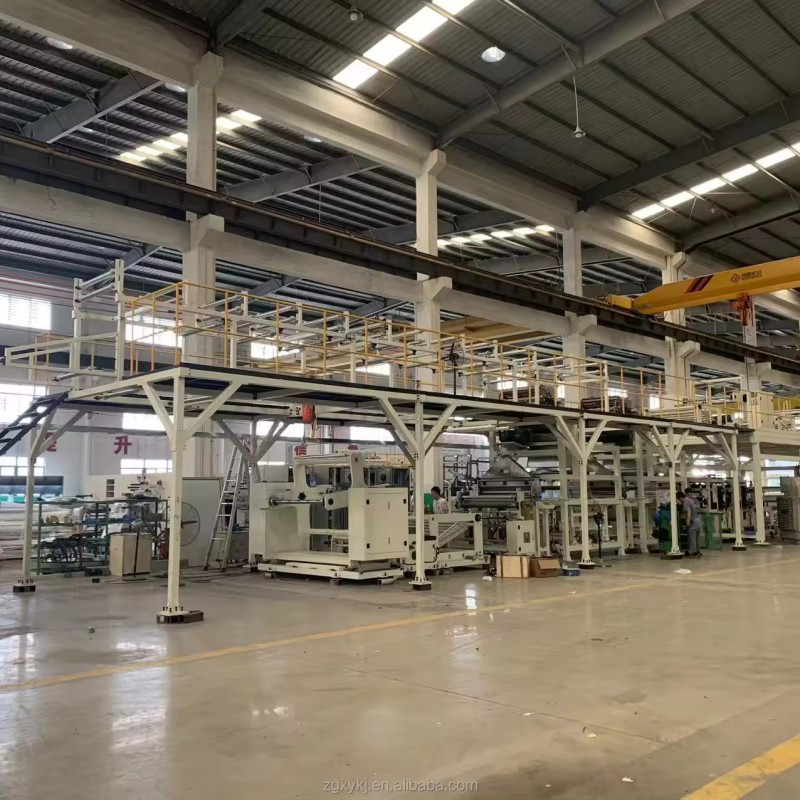 卫生巾机器供应商-先进自动制造