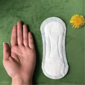 护垫供应商-优质棉质丁字护垫