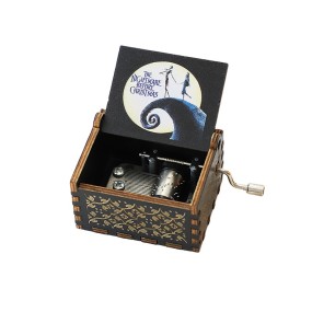 毛绒娃娃生产厂家-正能量土豆拥抱手工编织