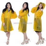 雨披工厂 - PVC长款纽扣抽绳