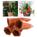 浇水钉工厂 - 4/6/8件自浇水系统