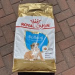 宠物食品生产商 - 可定制有机干狗粮