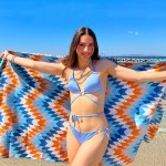 沙滩巾工厂 - 可定制轻量RPET印花沙滩巾