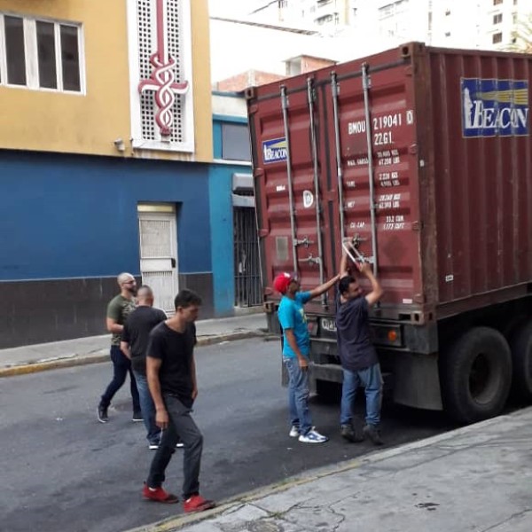 婴儿纸尿裤生产商 - 顶级优惠实惠一次性A级XXL