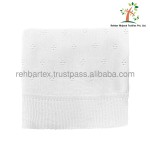 婴儿针织毯工厂 - 棉孔眼设计舒适轻量新生