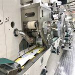 卫生巾制造机生产商 - 全自动女士卫生巾