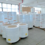 无纺布工厂 - 湿巾原材料粘胶水刺压花交叉