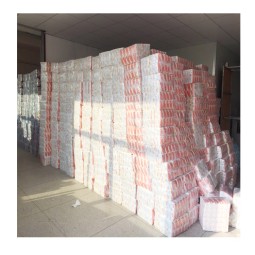 卫生巾生产商 - 批发OEM实惠价高吸水天然