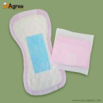 失禁垫工厂 - 一次性高吸水尿液老年人