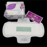 卫生巾厂家 - 定制logo日用女性护理棉柔舒适健康