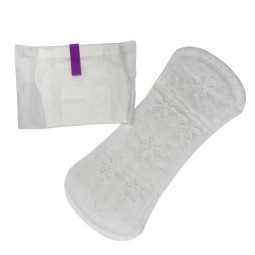 护垫厂家 - 厂制造商定制设计一次性超薄