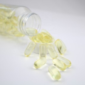 红花油厂家 - GMP认证软胶囊