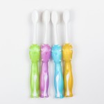 儿童牙刷生产厂家 - 螺旋软刷小头