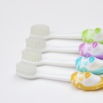 儿童牙刷厂家 - 趣味狮柄枪玩具