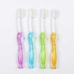 儿童牙刷生产厂家 - 螺旋软刷小头