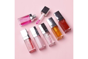 Seize the new opportunity in the lip market! Lip-color-changing lip gloss, OEM/ODM services help brands break through.