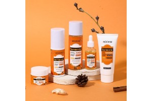 Organic Turmeric Skincare Series: Creating OEM/ODM OEM OEM OEM Processing with High Quality Selection