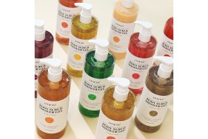 Vanilla Kojic Acid Whitening Body Scrub Shower Gel: With top-notch OEM/ODM solutions to support brand development, it is a private domain brand that combines efficacy, safety, and customized attributes in the fiercely competitive global skincare market