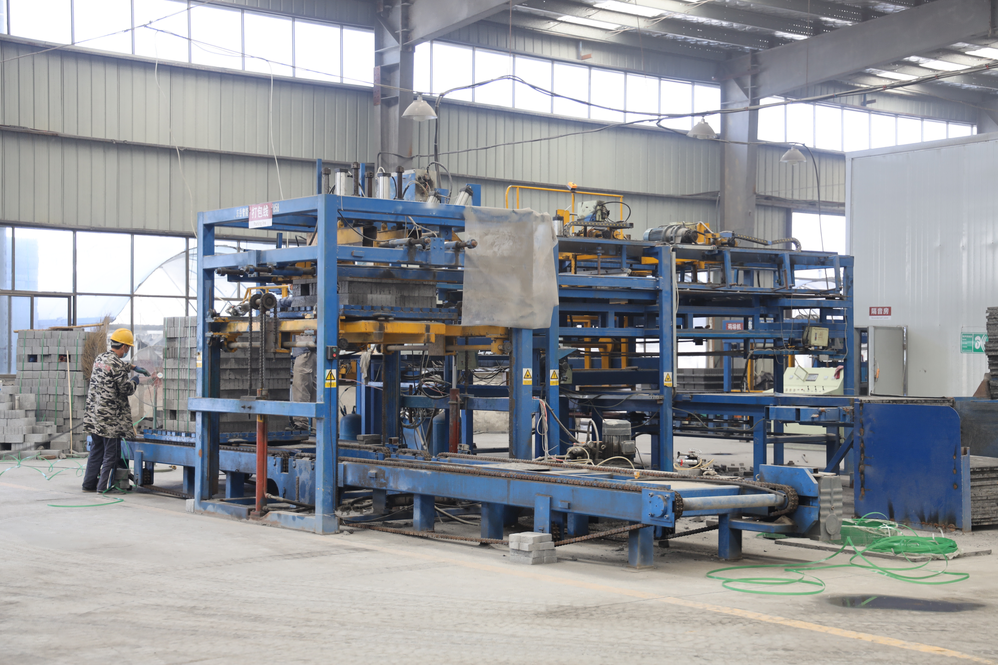 Block collection machine