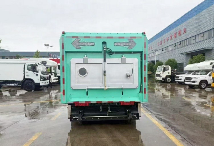 sweeper truck