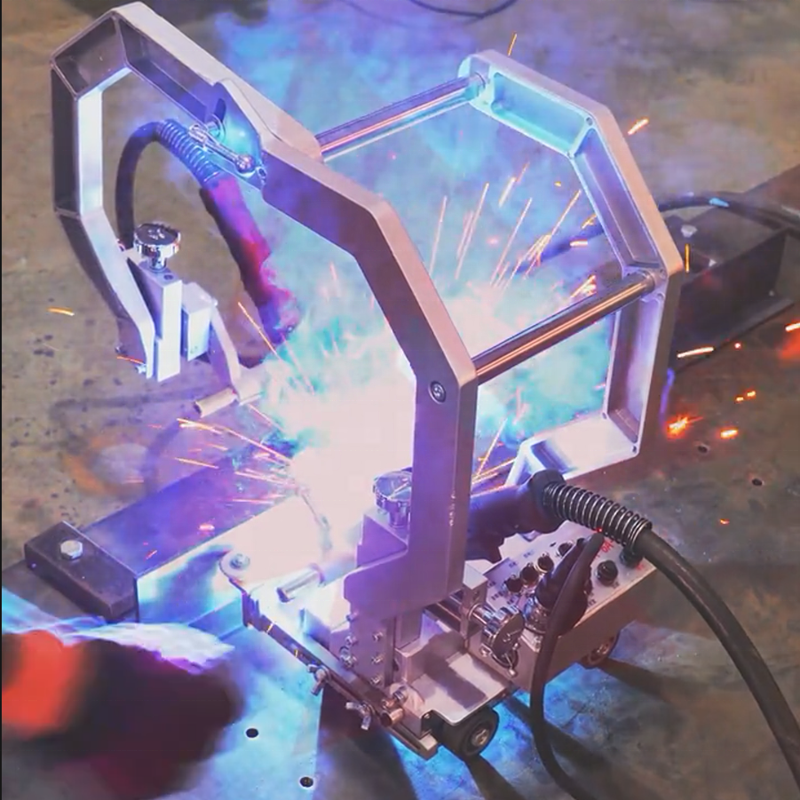 Auto Welding tractor