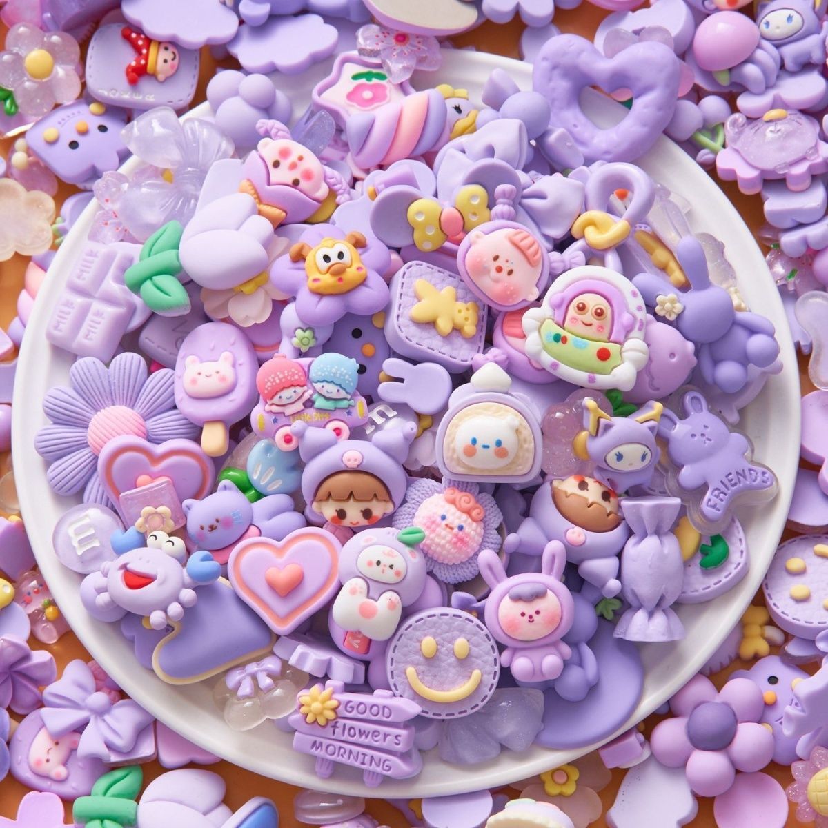 Flat resin handicrafts