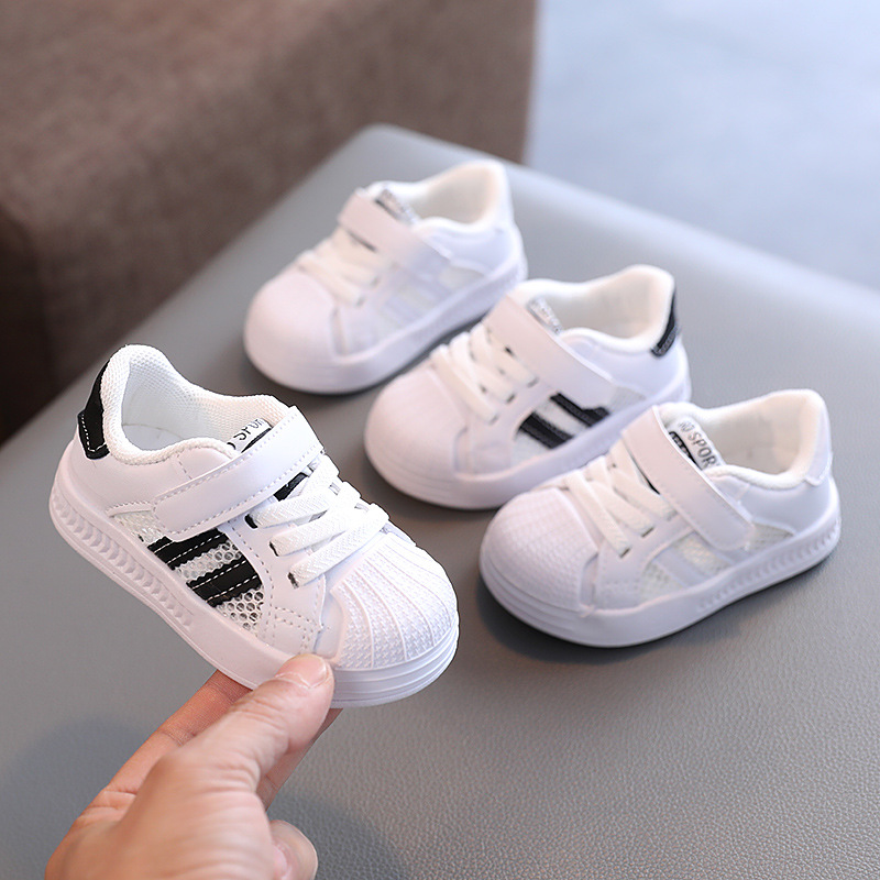 Baby shoes