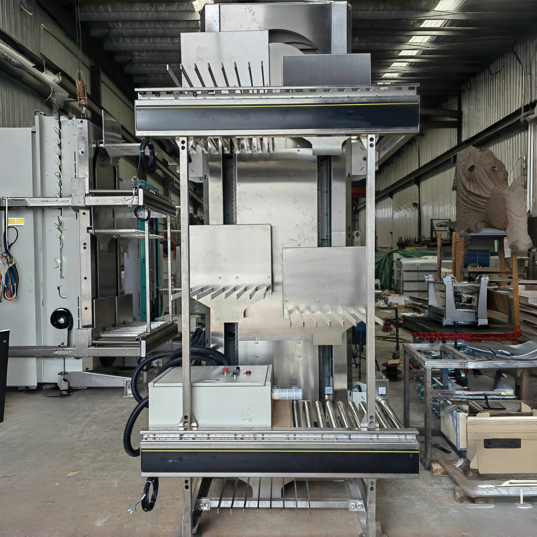 Vertical Continuous Conveyor Lift