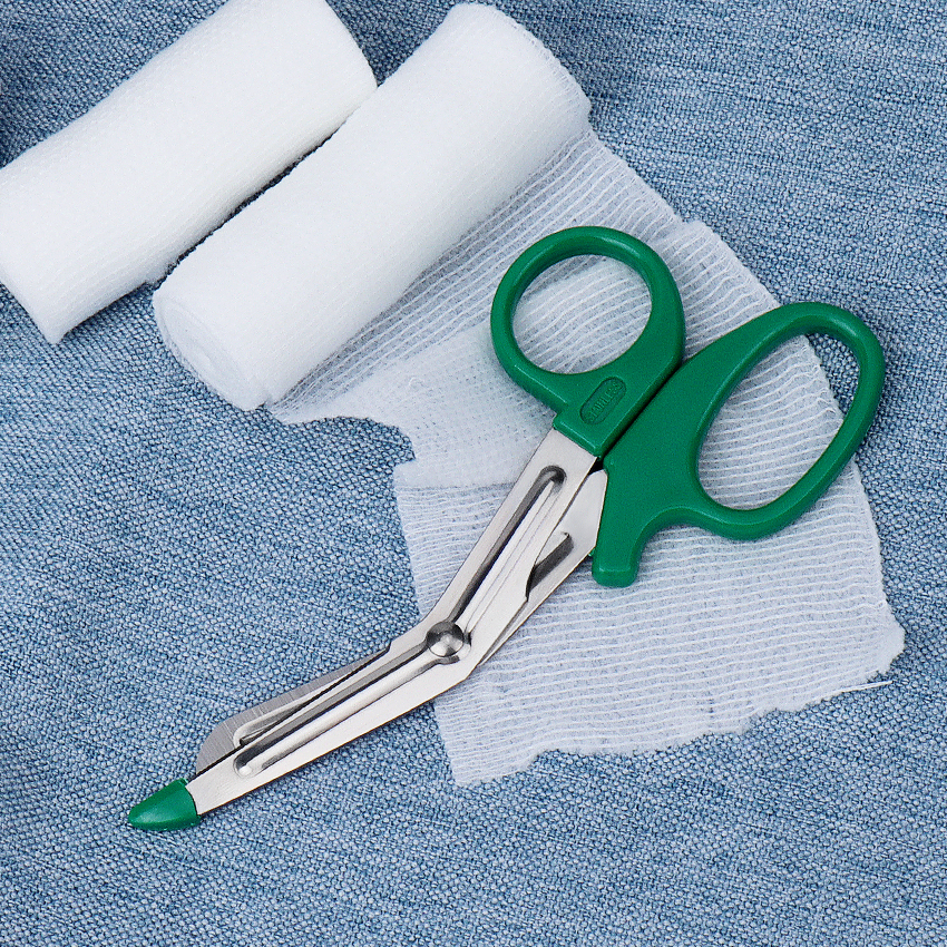 Bandage scissors/Surgical scissors