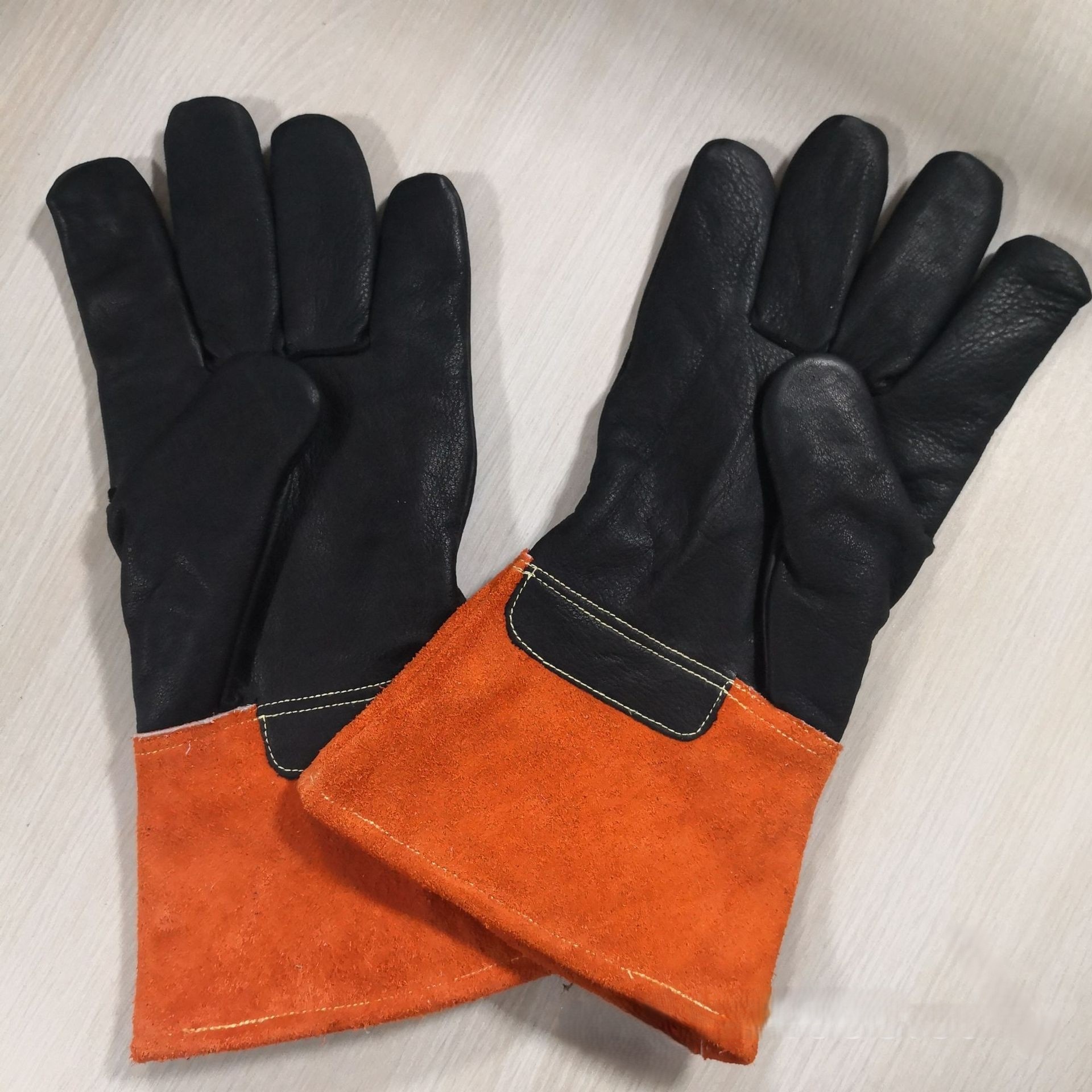 Oil-proof Gloves