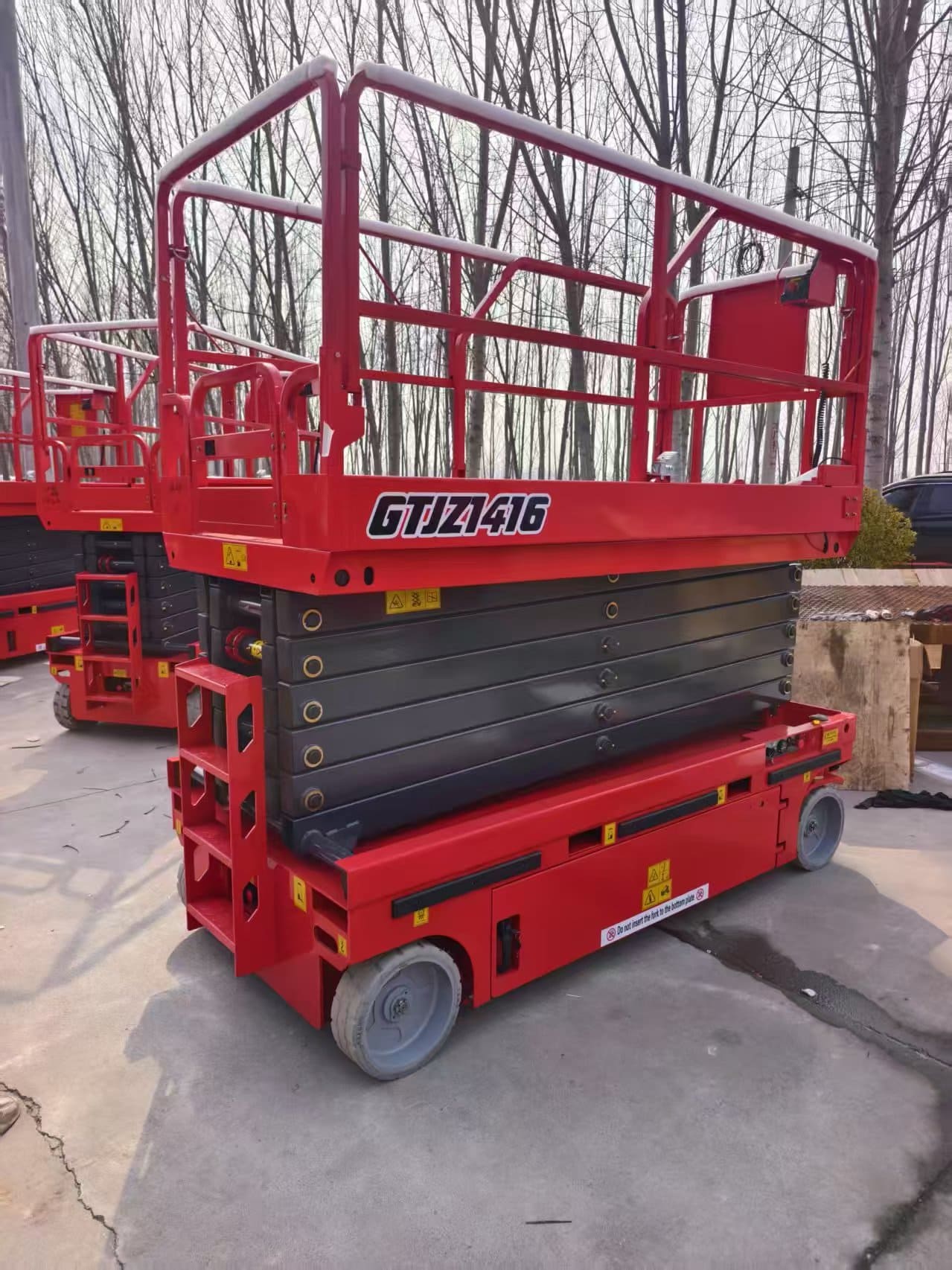 Self-propelled high-altitude platform