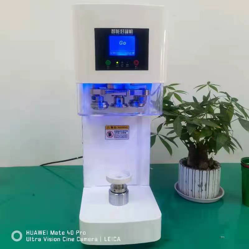 sealing machine and cans for drink
