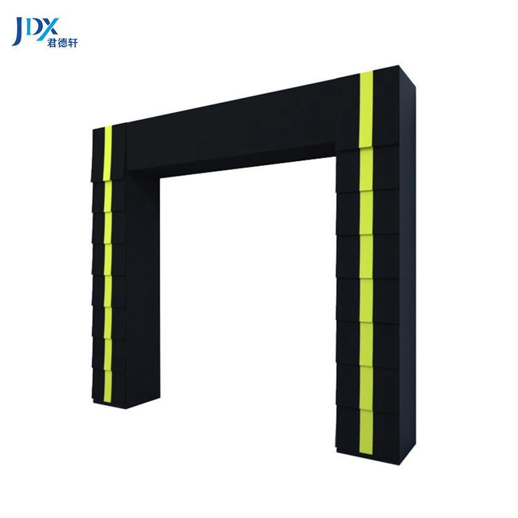 Dock Leveler and Shelter