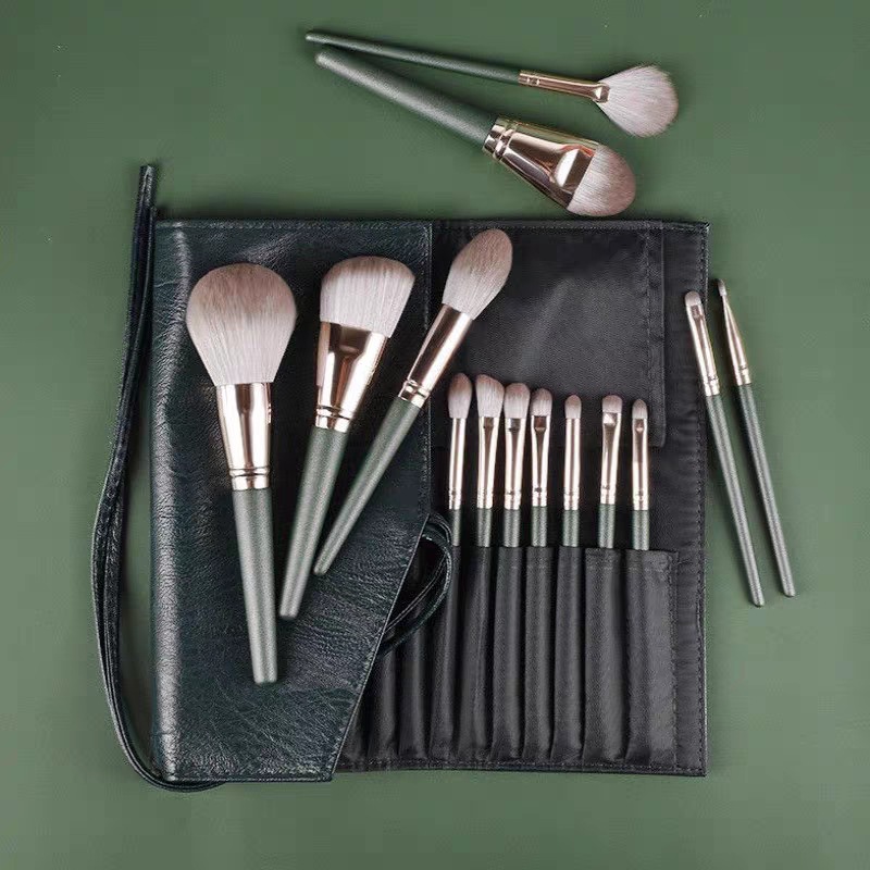 Makeup brush set