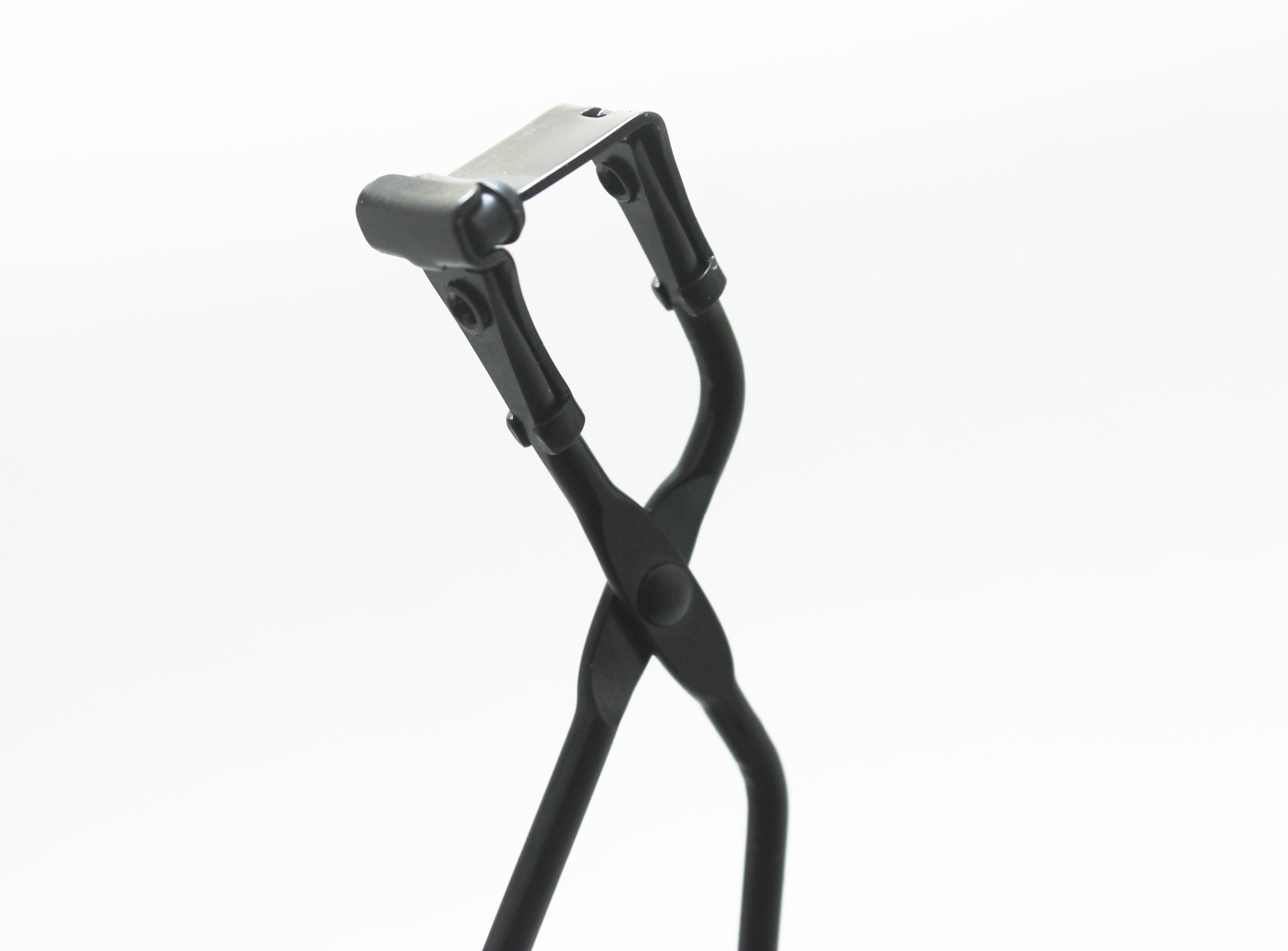 eyelash curler