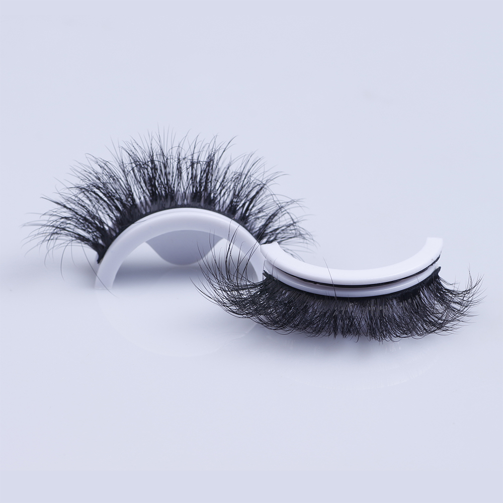 False eyelashes