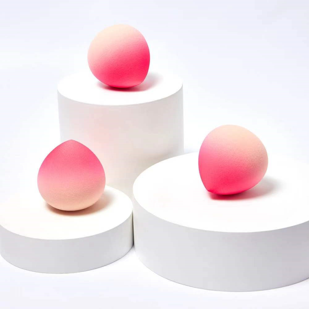 Makeup sponge